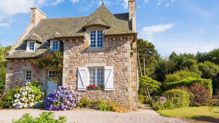 French Style Home – Things To Be aware